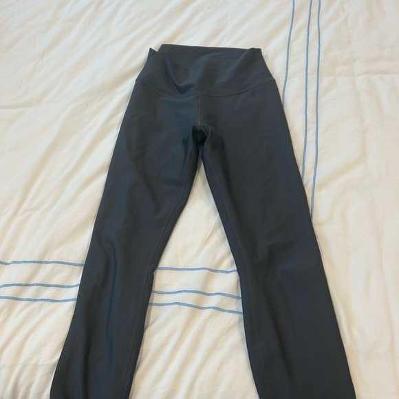 ALO Yoga Charcoal High-Waisted Leggings - Picture 3 of 5
